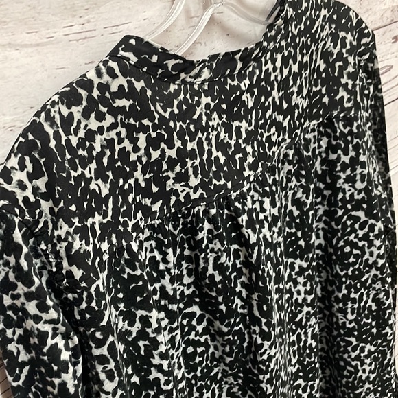 H&M Black and Gray Blouse - S/P - Picture 4 of 8